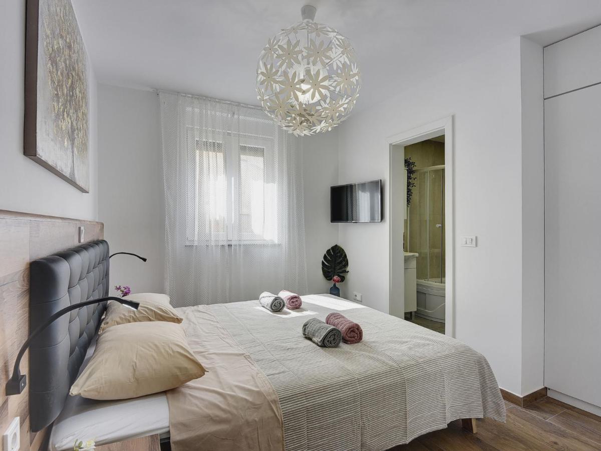 Villa Noemi Ližnjan Esterno foto